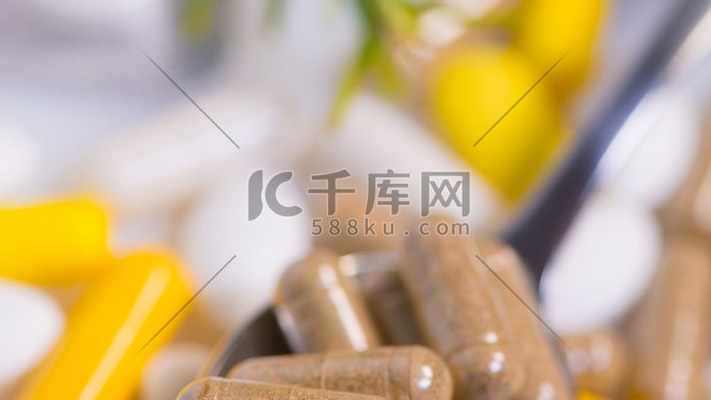 中药饮片有效期之谜：揭秘其保存与使用之道